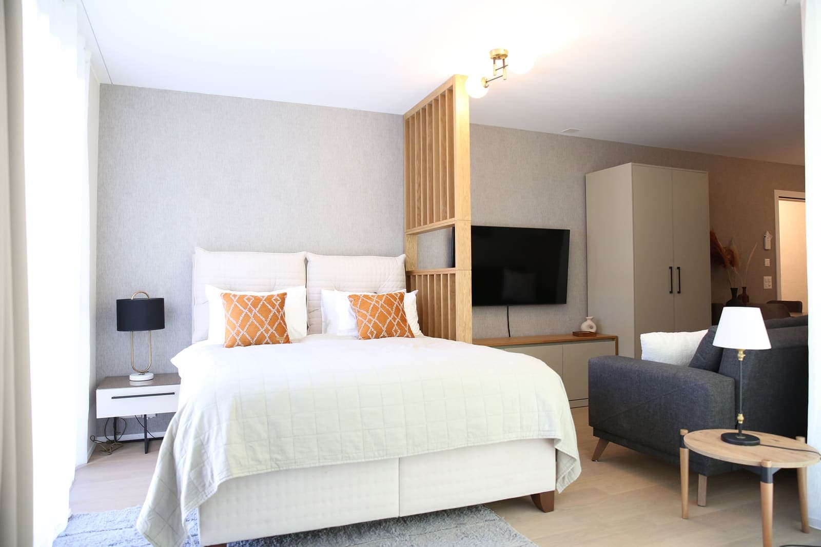 Apartment 6 – photo 1